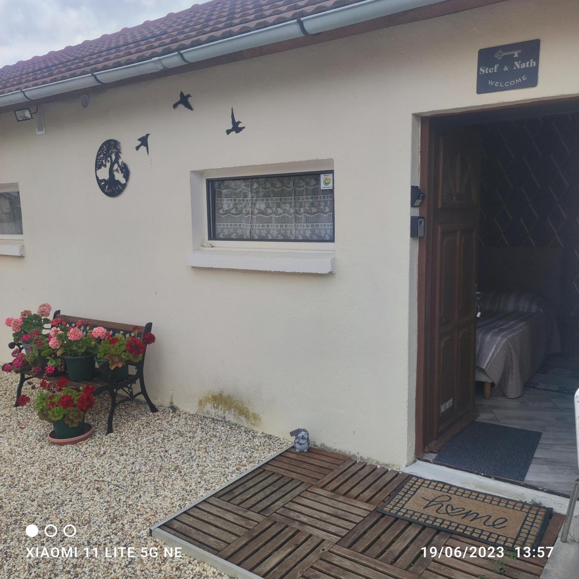 Гостевой дом Tranquillite & Independance Au Coeur De La Sologne Ламот-Бёврон Экстерьер фото